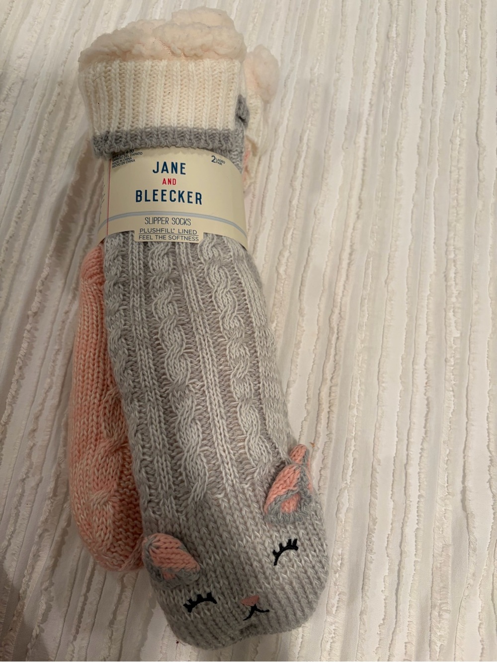Jane and Bleecker Pink Knit Slipper Socks with Cream Cuff